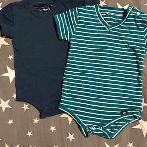 Toddler V-neck Onesie Set